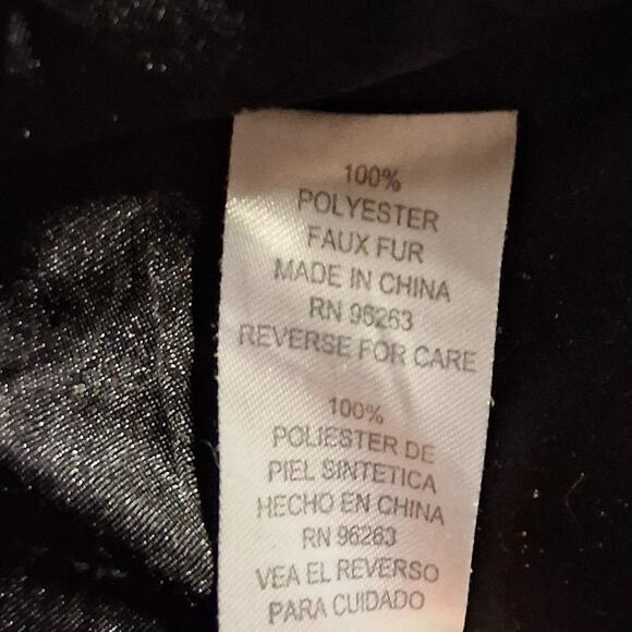 Pine Black Faux Fur Vest Size M/S Sleeveless Jacket Collar Fuzzy Soft Warm Cute - Picture 7 of 7